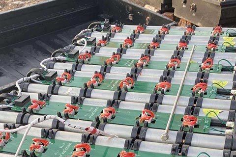 凤凤州报废电池回收-三元锂电池回收站